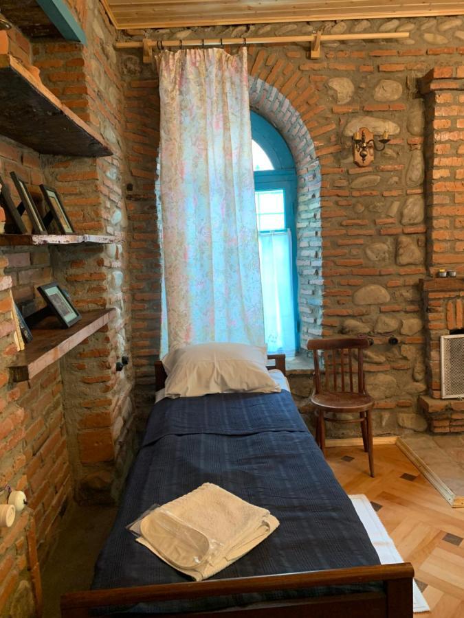 Dabakhnebi Apartment